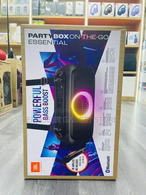 JBL Partybox on the Go Essential