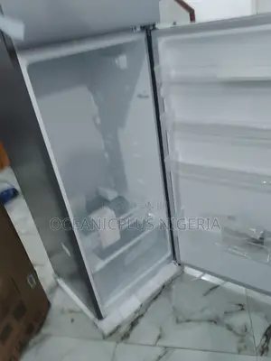 Newly Produced 240L Refrigerator