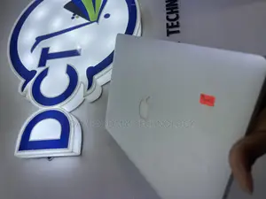 Laptop Apple MacBook Pro 2015 16GB Intel Core i7 SSD 256GB