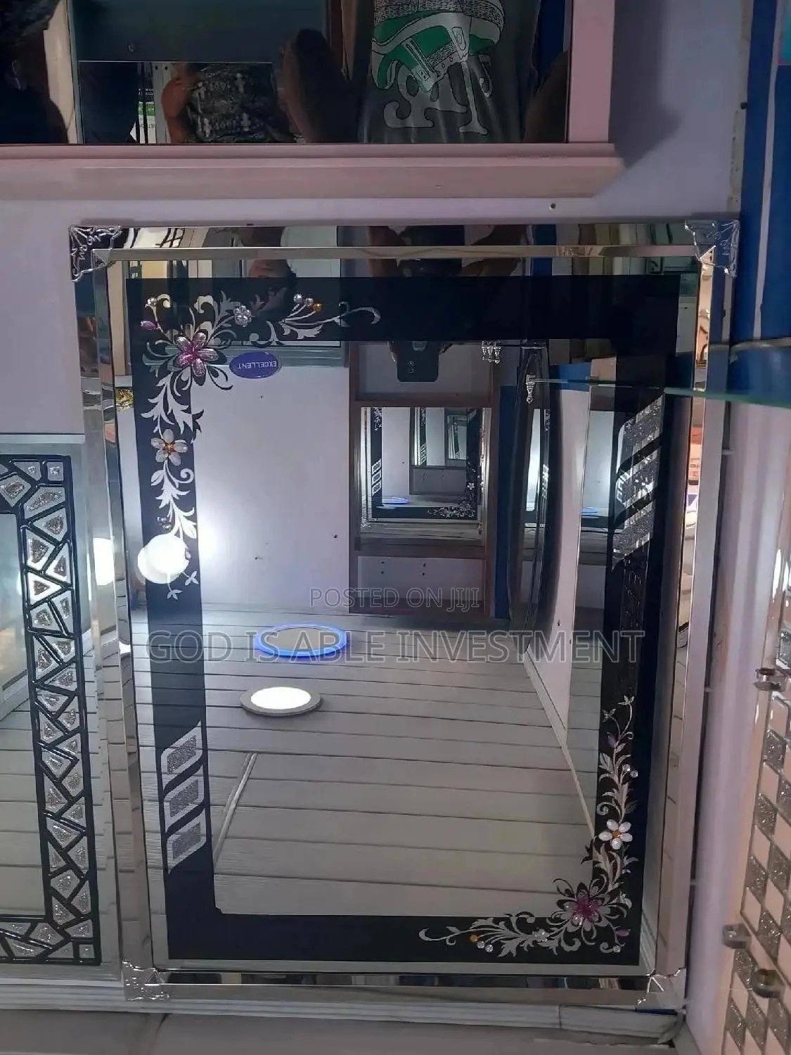 Frame Mirror
