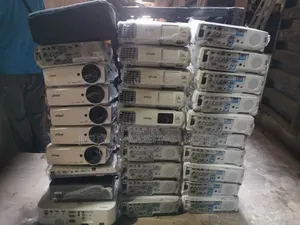 Usa Fairly Used Multimedia Projectors