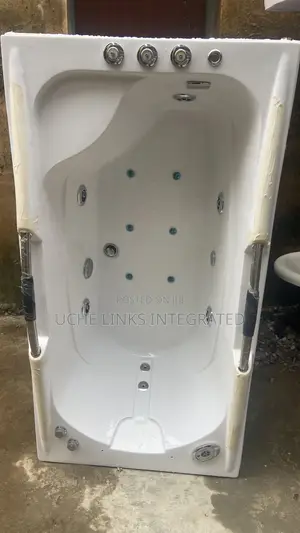 170x90 White Jacuzzi