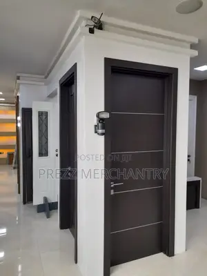 HDF Room Doors With Frames, Hinges, Locks and Keys