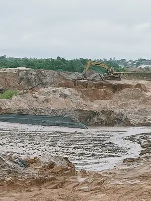 Sharp Laterite Supply