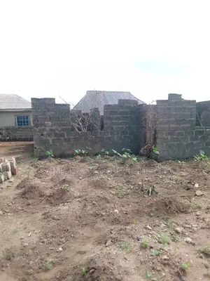 3bdrm Bungalow in Agura-Alaro Cda., Gberigbe for sale