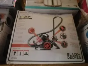 Black + Decker Vacuum Cleaner 1600w