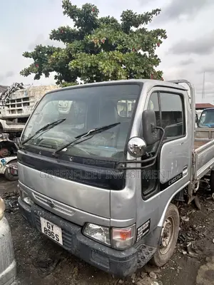 Nissan Cabstar 2010 Silver