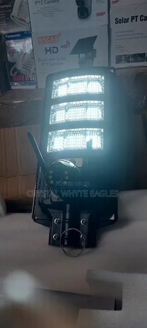 4g PTZ Camera +300w Solar Lighting