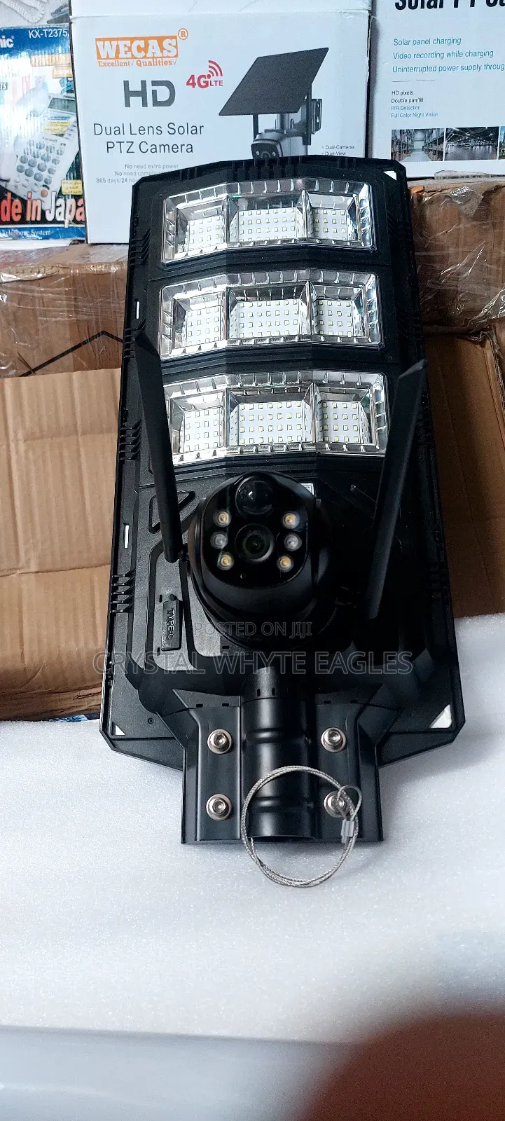 4g PTZ Camera +300w Solar Lighting