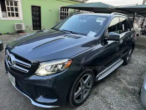Mercedes-Benz GLE-Class 2017 Black