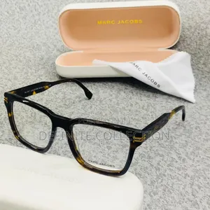 MARC JACOBS Luxury Glass