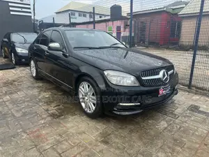 Mercedes-Benz C300 2009 Black