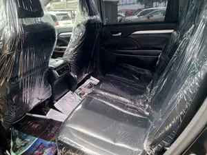 Toyota Highlander 2015 Black