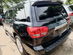 Toyota Sequoia 2014 Black