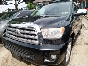 Toyota Sequoia 2014 Black