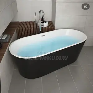 Black and White Acrylic Free Standing Bath Tub