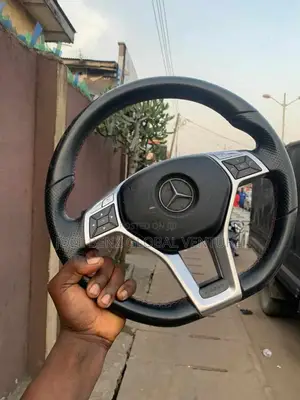 C300/GLK/E350/Gle350 2014 AMG Complete Steering Wheel