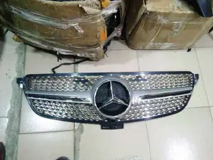 Ml350 2013 Front Bumper Diamond Grill