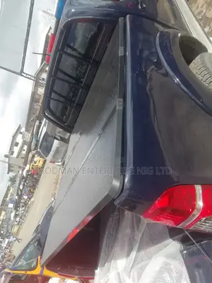 Hilux Boot Cover Fiber Folding ____--____-