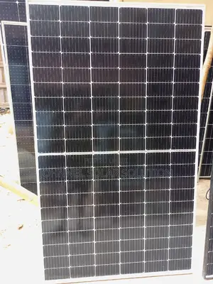 550W 120C Jinko Solar Panel