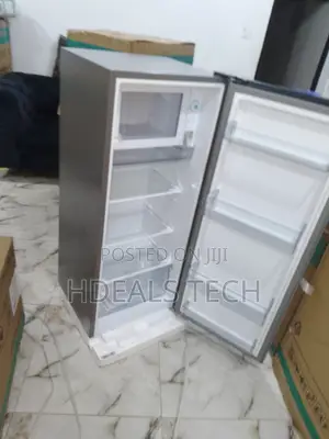 Durable Hisense Refrigerator 176L
