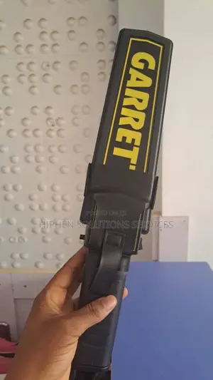 Photo - Held Metal Detector