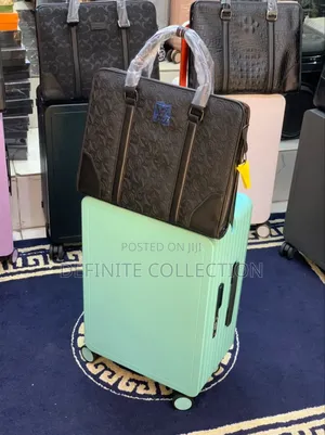 Luxury Travelling Luggage Set