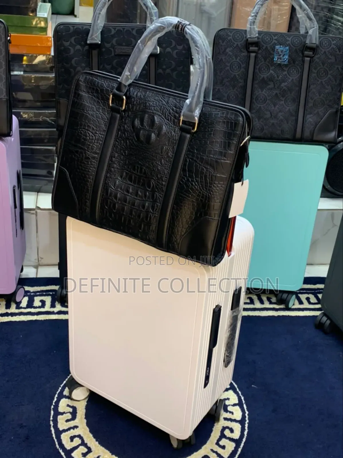 Luxury Travelling Luggage Set