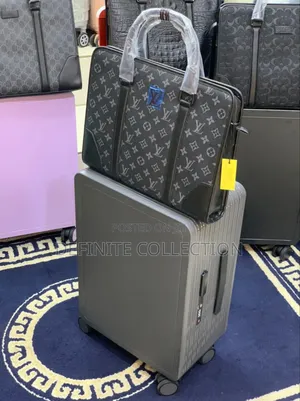 Luxury Travelling Luggage Set