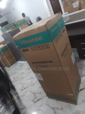 Standard Hisense Double Door Refrigerator Silver 