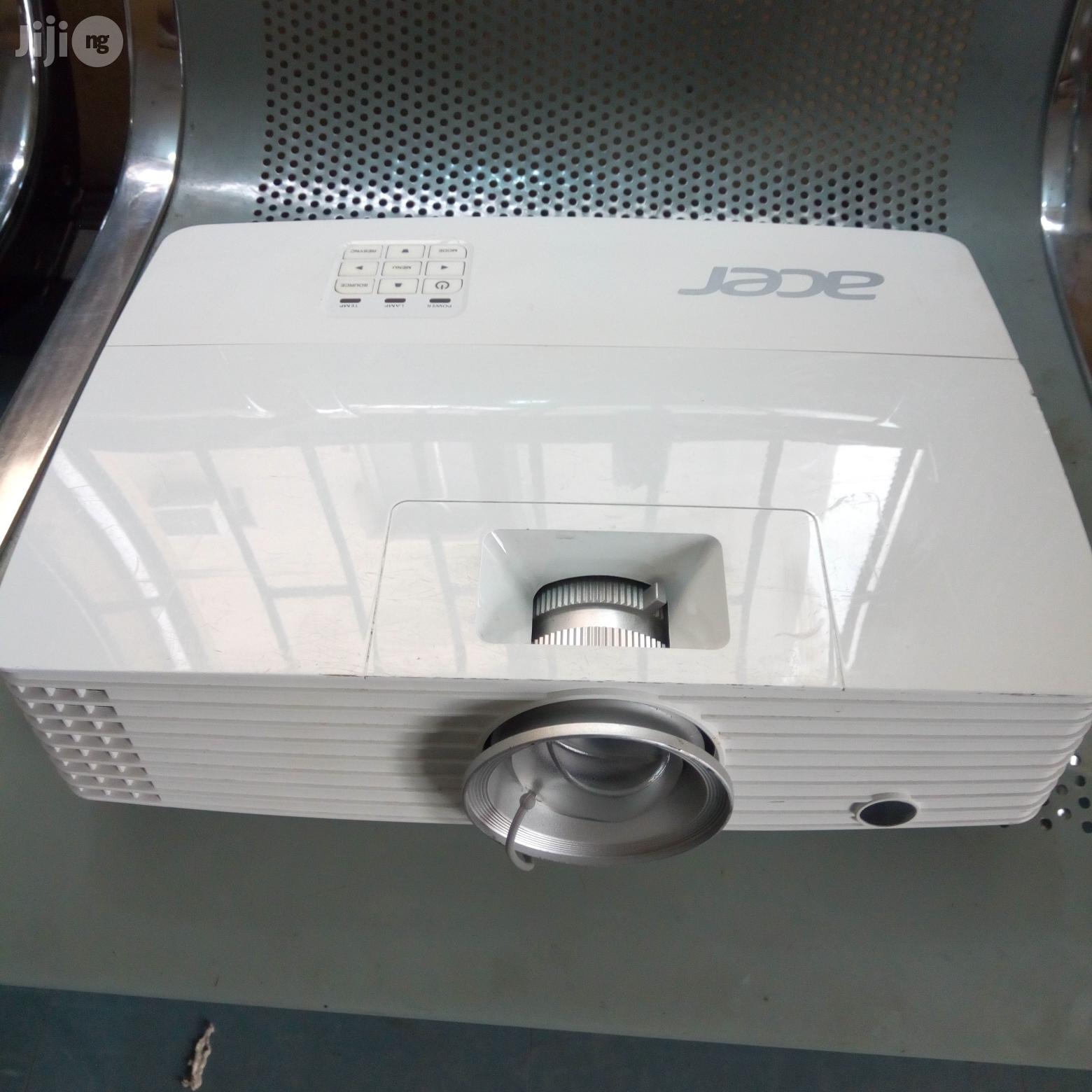 Acer Projector for Sale