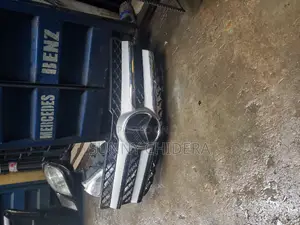 GLK 2015 Front Gril Direct