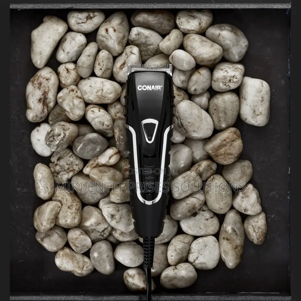 Conair Ultimate Grip Clipper Black