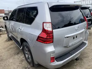 Lexus GX 460 Premium 2012 Silver