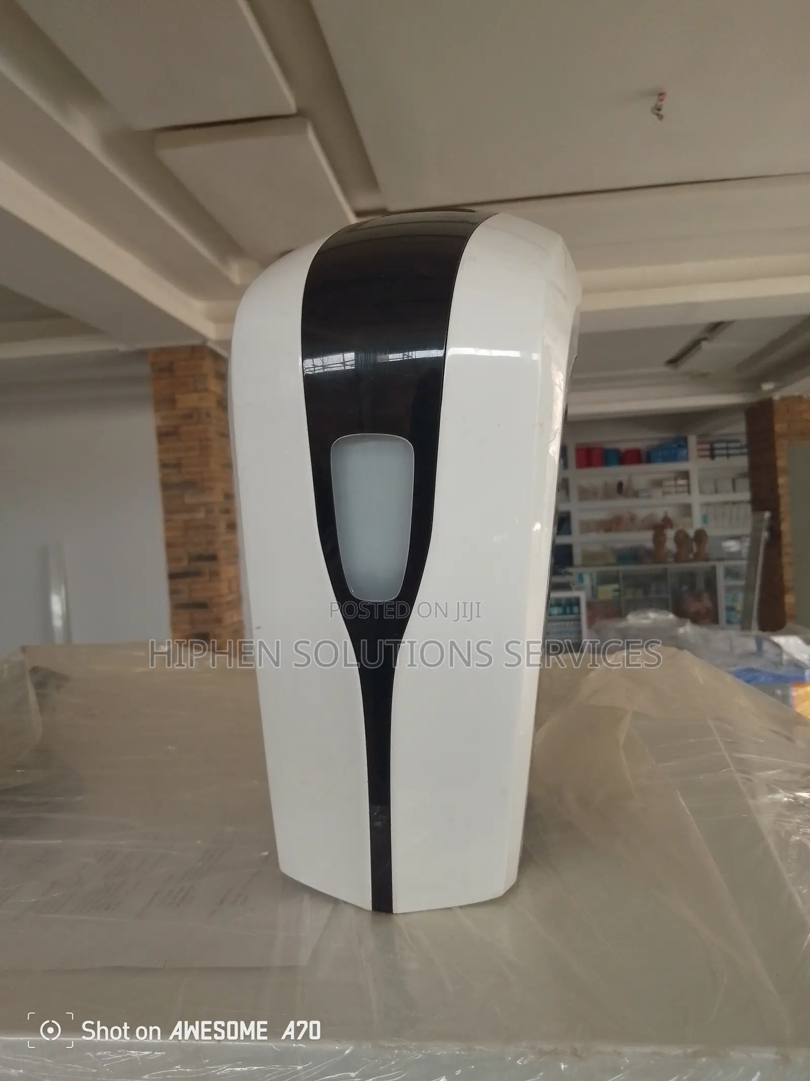 Motion Sensor Hands Free Soapdispenser.