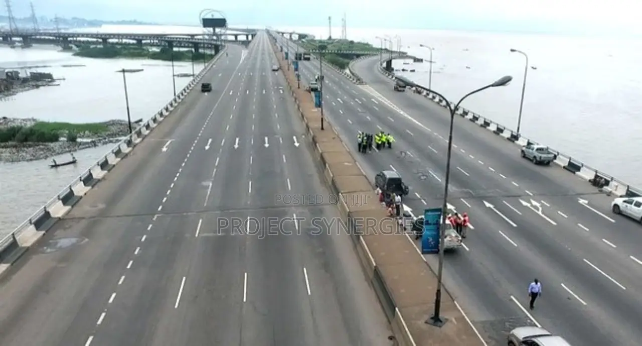 Road/Kerb Reflective Thermoplastic Markings