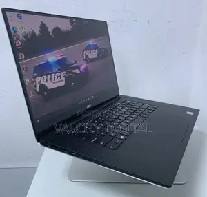 Laptop Dell XPS 15 9560 16GB Intel Core I7 SSD 512GB