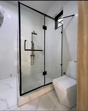 Cubicle Glass