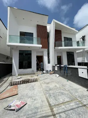 4bdrm Duplex in Ikota for sale
