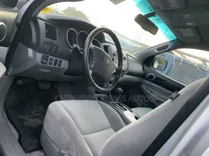 Toyota Tacoma Double Cab V6 2010 Silver