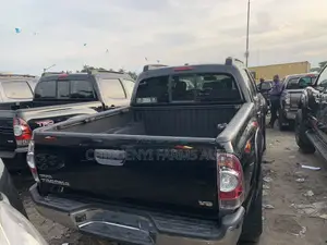 Toyota Tacoma Double Cab V6 Automatic 2011 Matt Black