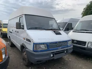 Iveco Daily 2002 White