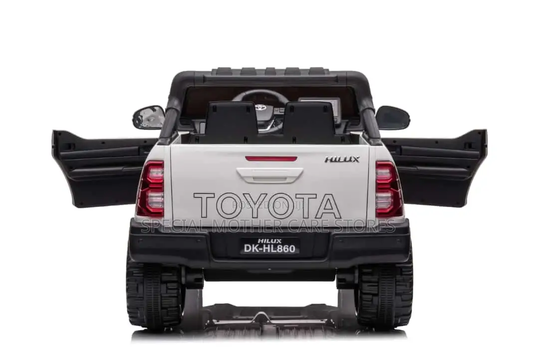 Toyota Hilux Car