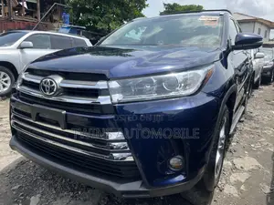Toyota Highlander Limited 4dr SUV AWD (3.5L 6cyl 6A) 2015 Blue