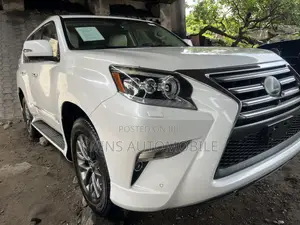 Lexus GX 460 Luxury 2015 White