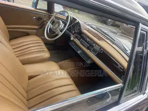 Mercedes-Benz E250 1979 Brown