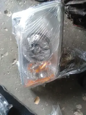 Dodge Caliber Headlight
