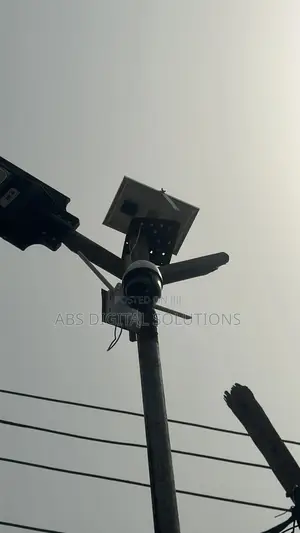 Ultra Solar PTZ Camera