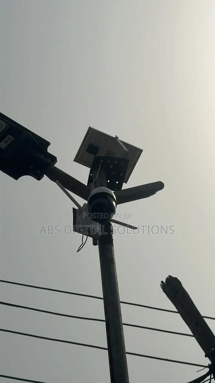 Ultra Solar PTZ Camera