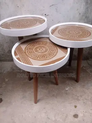 Unique Quality Center Table